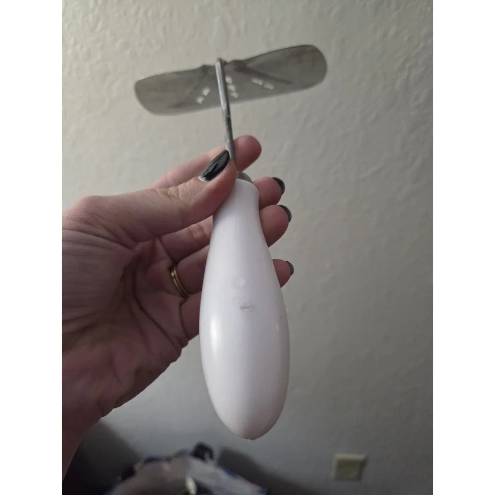 Vintage Foley‎ Slotted Spatula , Flipper, Or Turner With White Handle